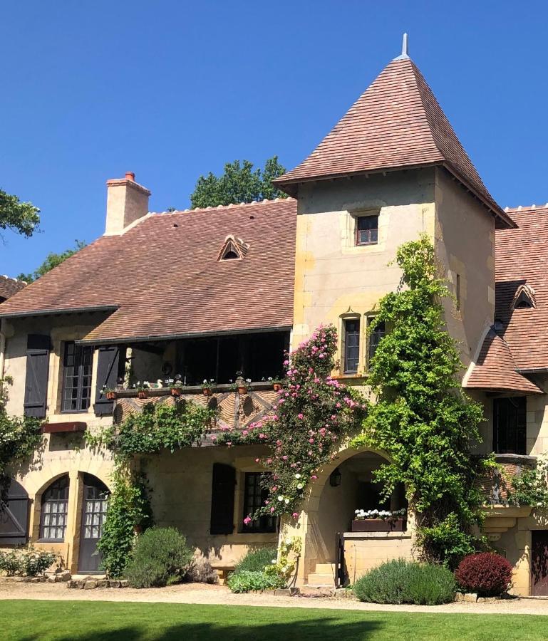 La Maison De La Tour Apremont-sur-Allier Exterior foto